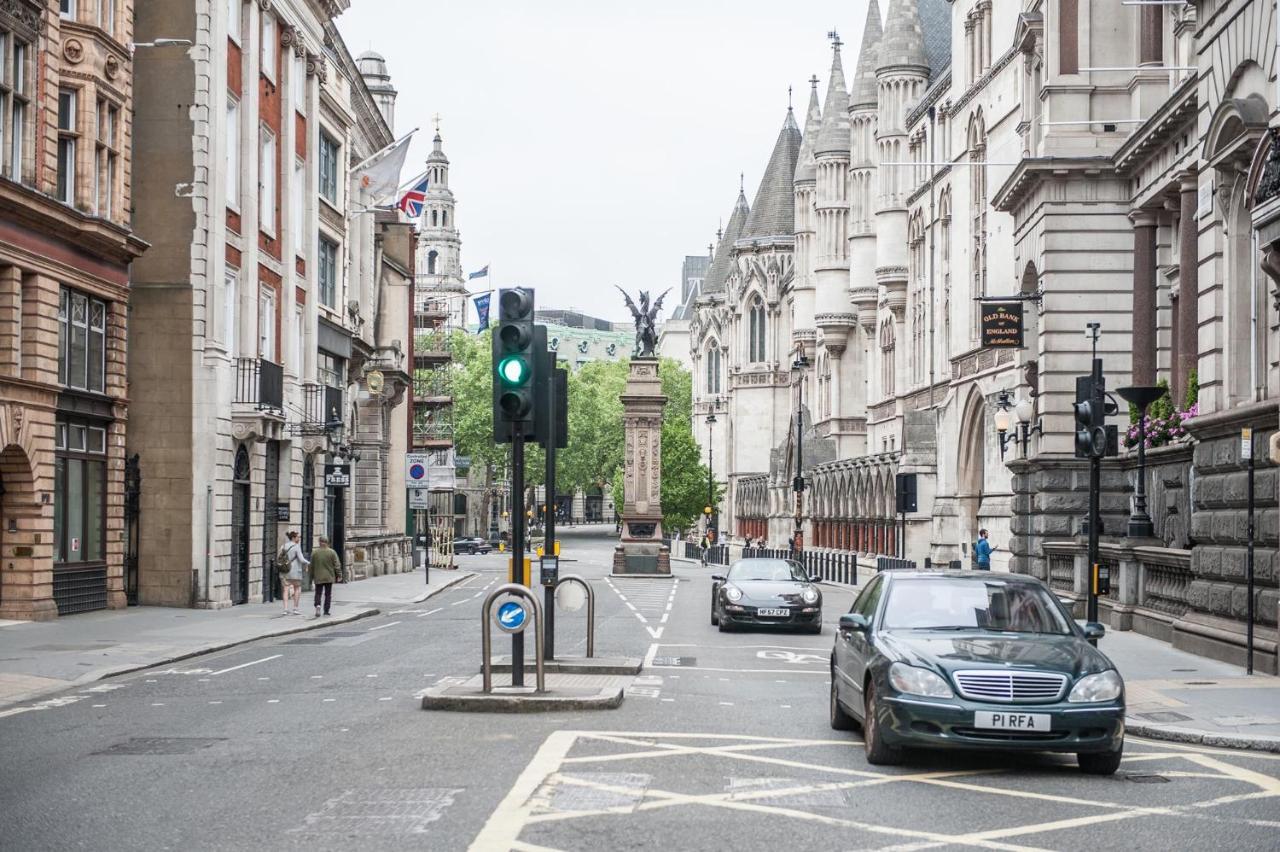 Chancery Quarters - 124 Chancery Lane Лондон Екстериор снимка